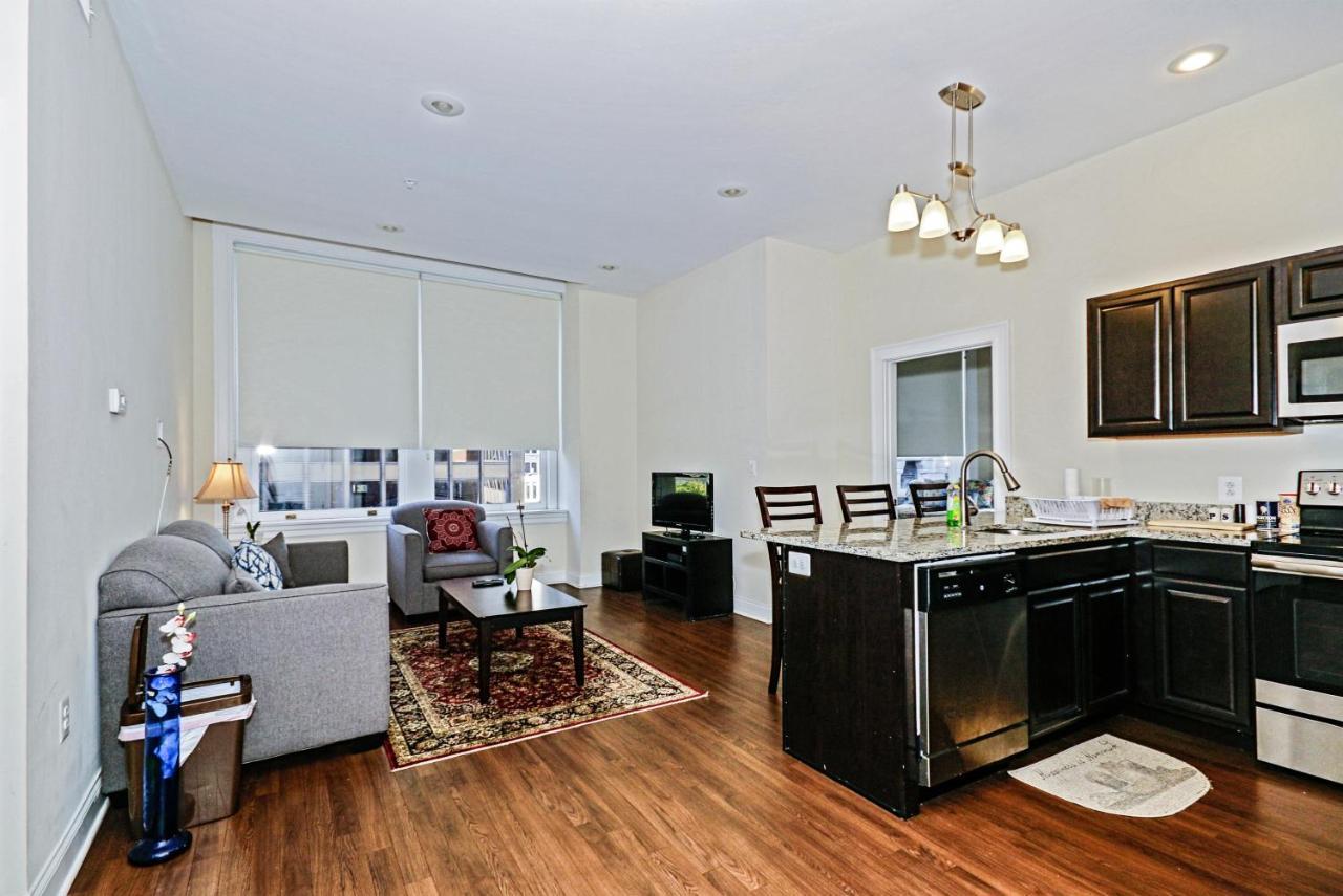 Apartamento Chase At Lexington St Free Indoor Parking Convention Center Baltimore Exterior foto