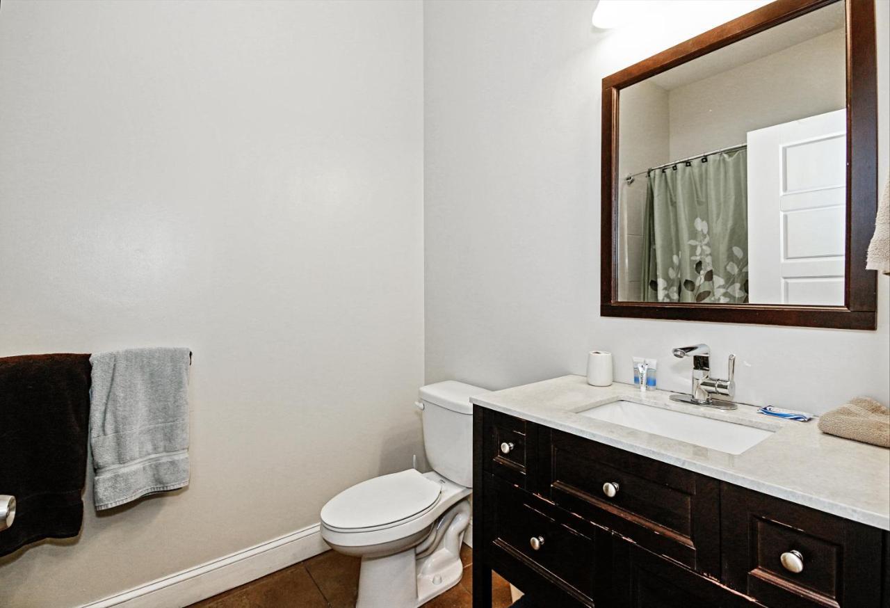 Apartamento Chase At Lexington St Free Indoor Parking Convention Center Baltimore Exterior foto