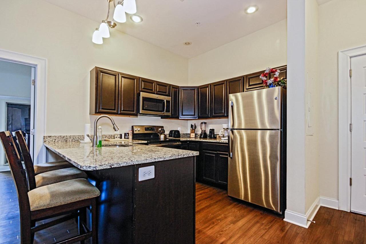 Apartamento Chase At Lexington St Free Indoor Parking Convention Center Baltimore Exterior foto