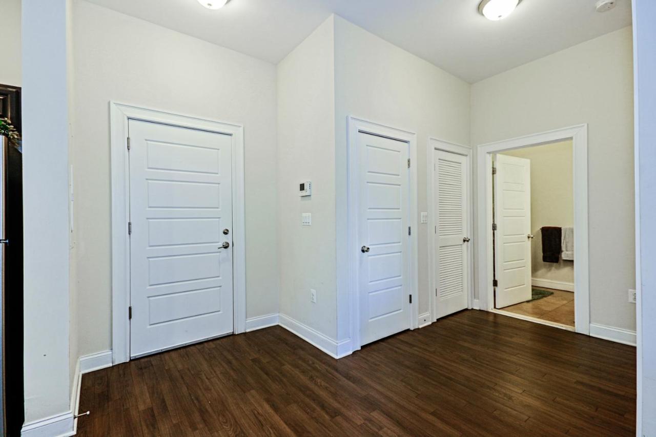 Apartamento Chase At Lexington St Free Indoor Parking Convention Center Baltimore Exterior foto