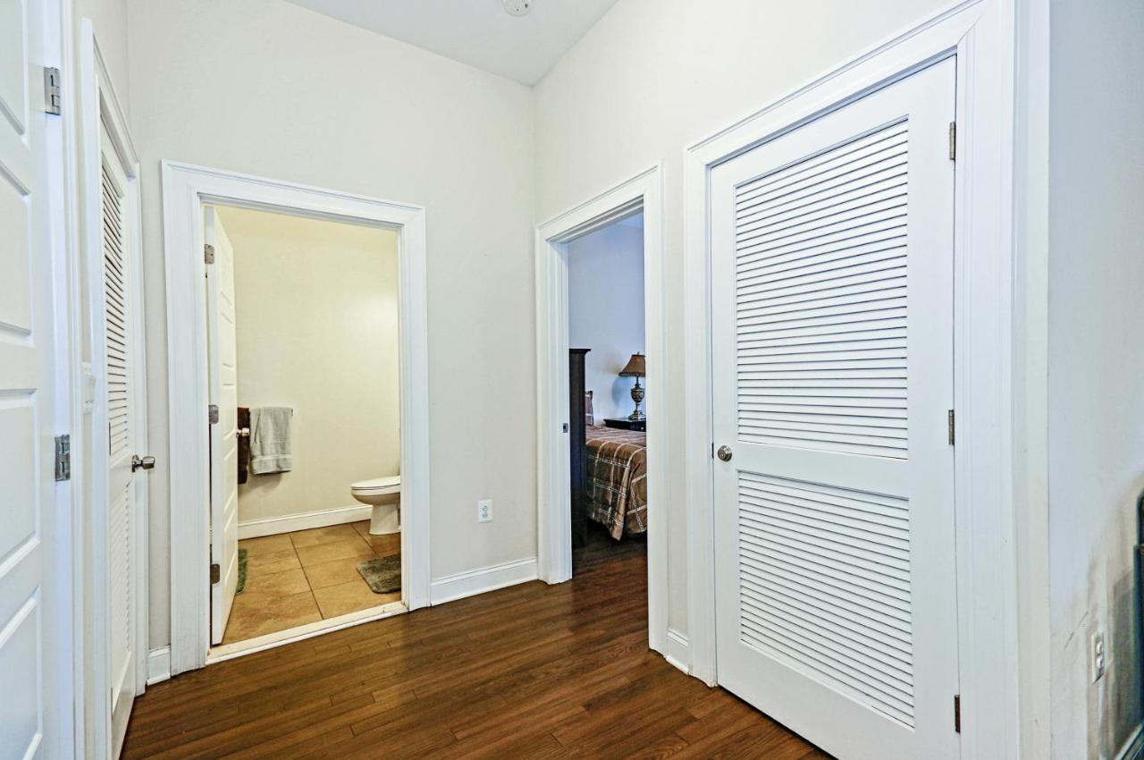 Apartamento Chase At Lexington St Free Indoor Parking Convention Center Baltimore Exterior foto